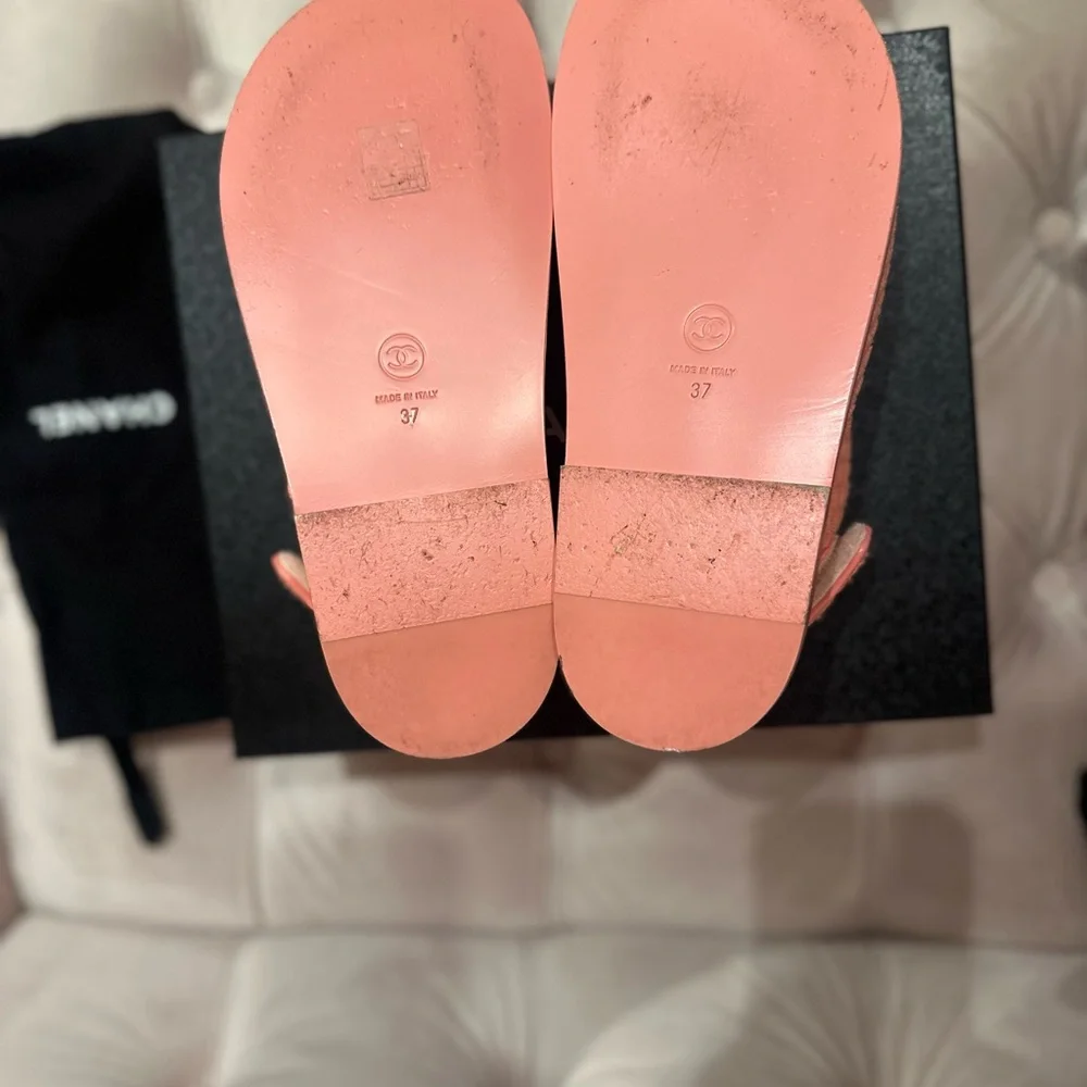 Chanel dad sandals size 37 - Picture 7 of 9